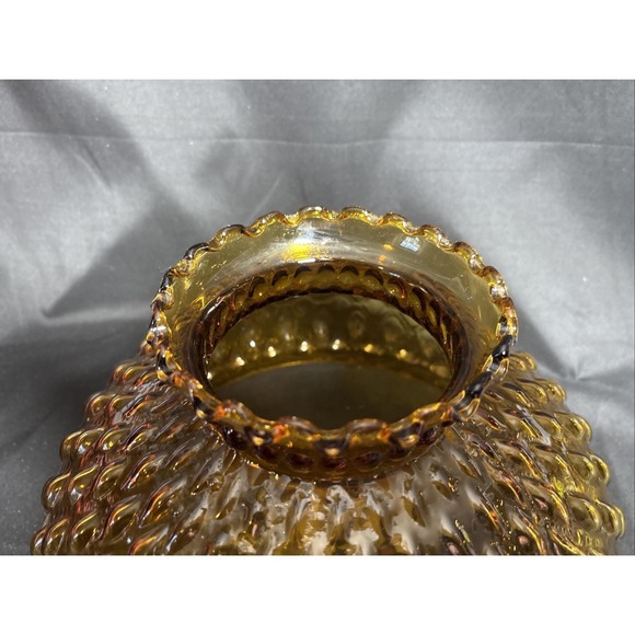 VINTAGE AMBER GLASS DIAMOND QUILTED EMBOSSED SHADE 10" FITTER MID CENTURY - Picture 5 of 6